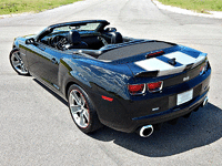 Image 7 of 18 of a 2011 CHEVROLET CAMARO 2SS