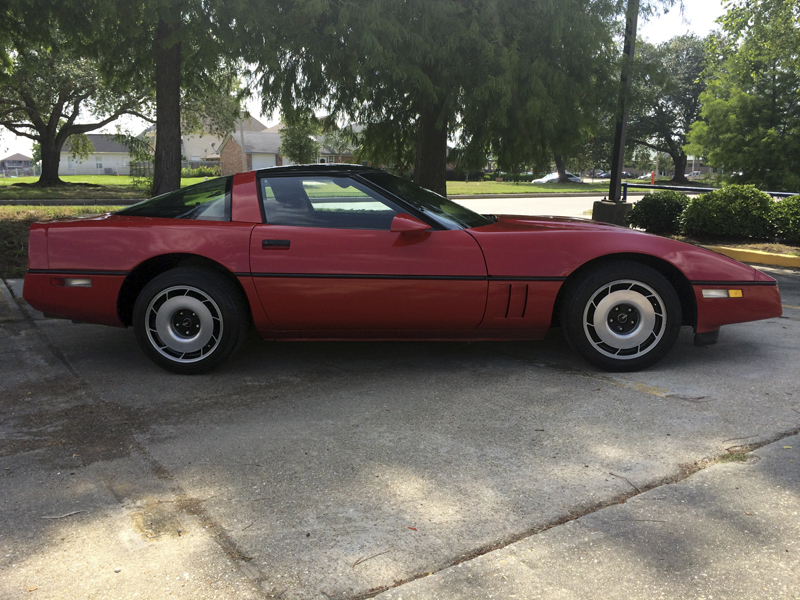 1st Image of a 1984 CHEVROLET CORVETTE