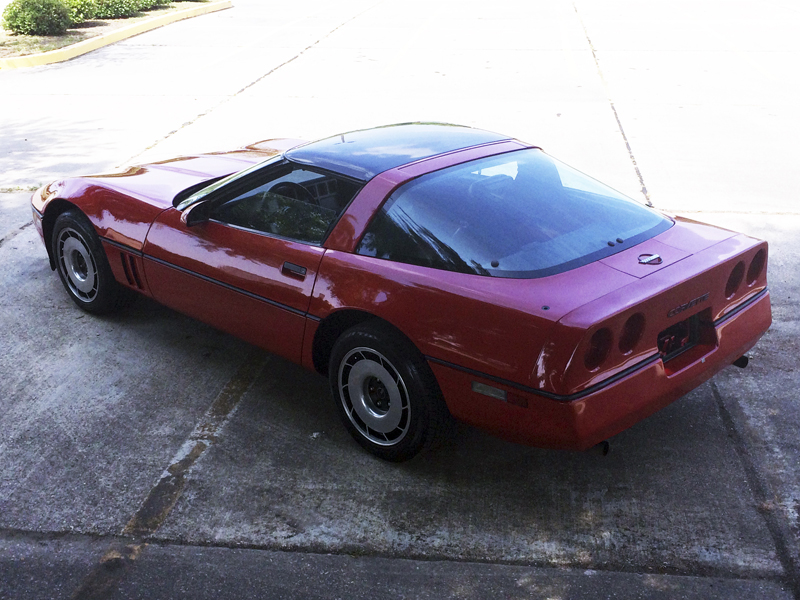 3rd Image of a 1984 CHEVROLET CORVETTE