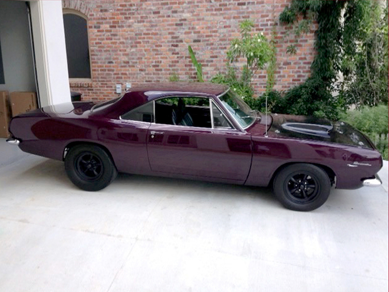 2nd Image of a 1967 PLYMOUTH BARRACUDA