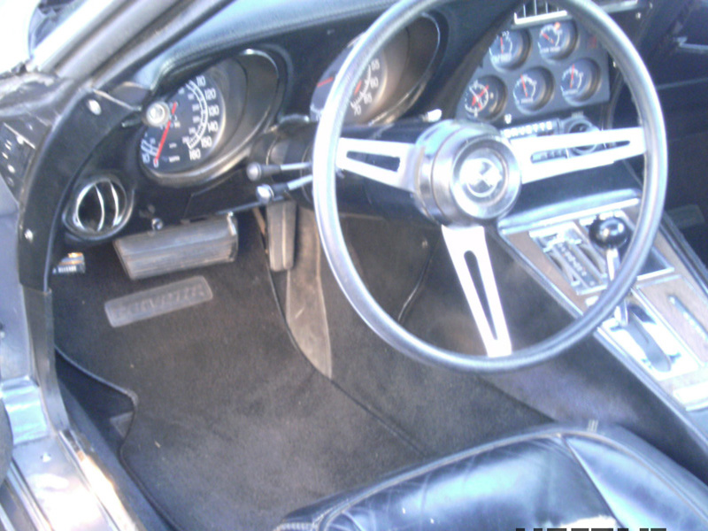 3rd Image of a 1975 CHEVROLET CORVETTE