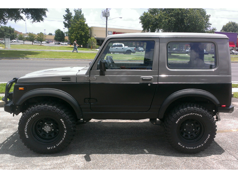 2nd Image of a 1987 SUZUKI SAMURAI