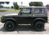 Image 3 of 9 of a 1987 SUZUKI SAMURAI