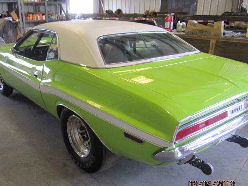 3rd Image of a 1970 DODGE CHALLENGER