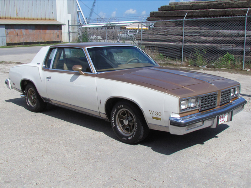 5th Image of a 1980 OLDSMOBILE CUTLASS 442