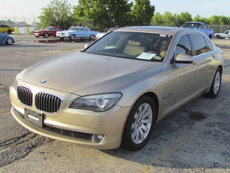 0th Image of a 2010 BMW 7 SERIES 750LI