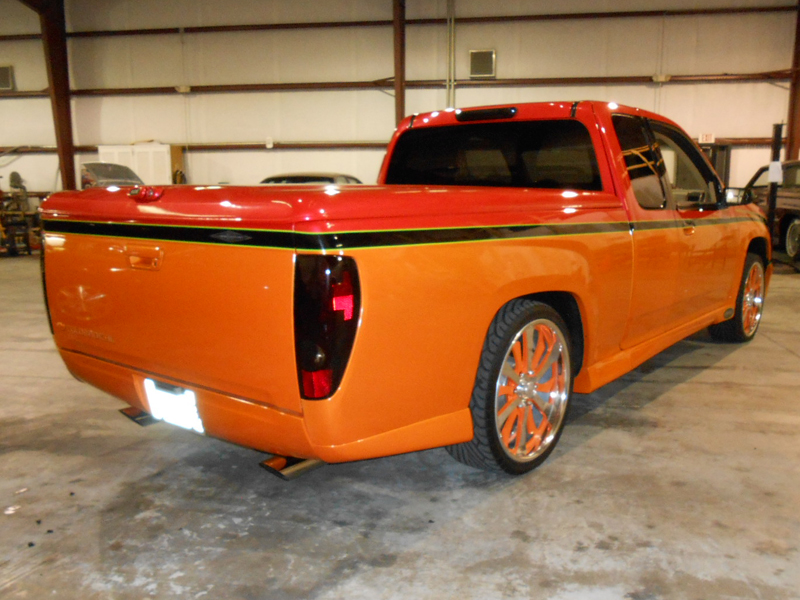 4th Image of a 2004 CHEVROLET COLORADO SHOW TRUCK