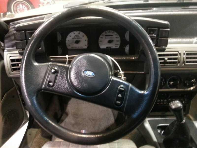 4th Image of a 1988 FORD MUSTANG GT