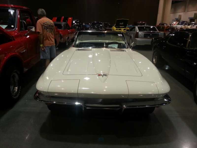 1st Image of a 1964 CHEVROLET CORVETTE