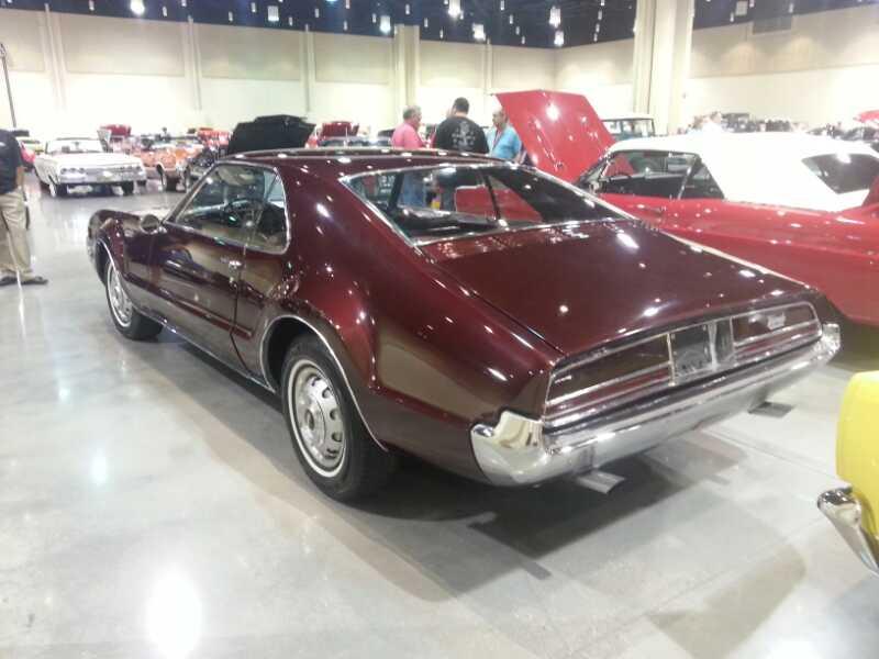 3rd Image of a 1966 OLDSMOBILE TORONADO