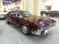 Image 2 of 5 of a 1966 OLDSMOBILE TORONADO