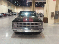 Image 2 of 6 of a 1982 CHEVROLET C10