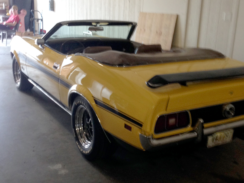 1st Image of a 1972 FORD MUSTANG