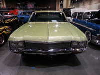 Image 2 of 8 of a 1970 CHEVROLET IMPALA