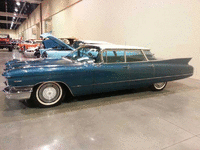 Image 3 of 7 of a 1960 CADILLAC SEDAN DEVILLE