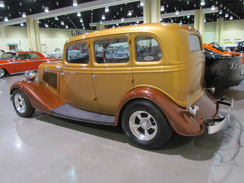 2nd Image of a 1933 FORD STREET ROD