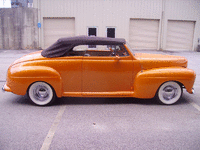 Image 3 of 9 of a 1948 FORD DELUXE