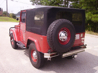 Image 2 of 8 of a 1976 TOYOTA FJ