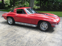 Image 6 of 9 of a 1967 CHEVROLET CORVETTE