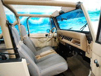 Image 6 of 8 of a 1989 JEEP WRANGLER SAHARA