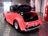 Image 5 of 13 of a 1932 FORD COUPE