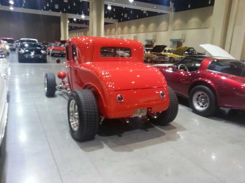 2nd Image of a 1932 FORD HOT ROD