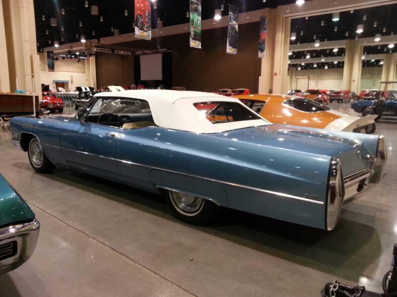 2nd Image of a 1968 CADILLAC DEVILLE