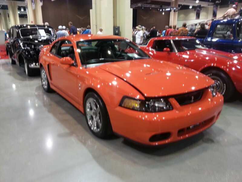 3rd Image of a 2004 FORD MUSTANG COBRA SVT