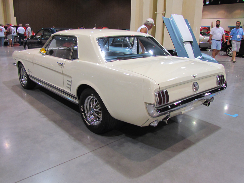 1st Image of a 1966 FORD MUSTANG