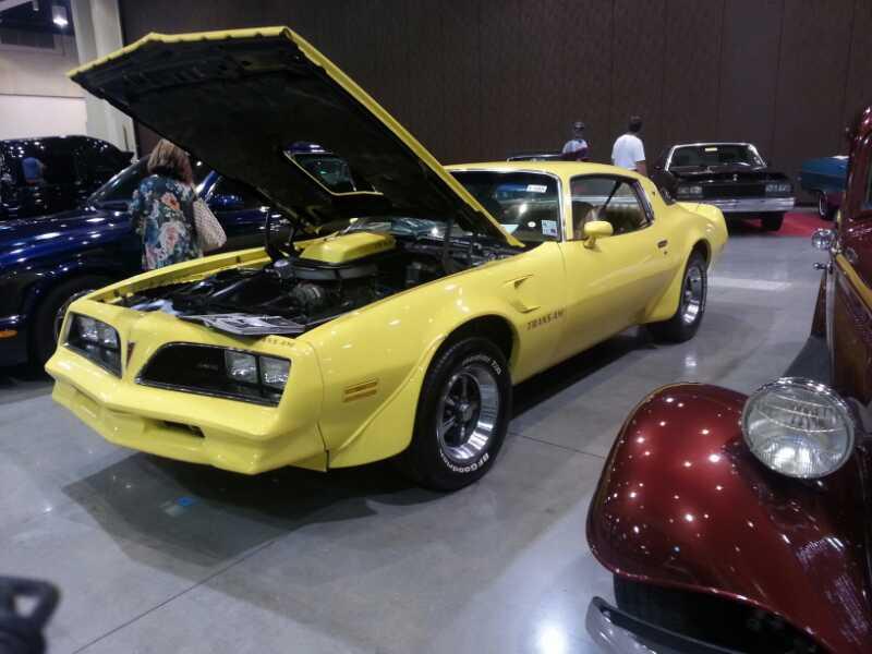 4th Image of a 1977 PONTIAC FIREBIRD