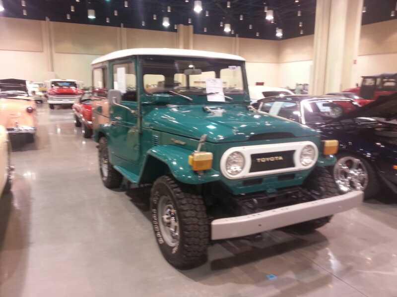 1st Image of a 1975 TOYOTA FJ40