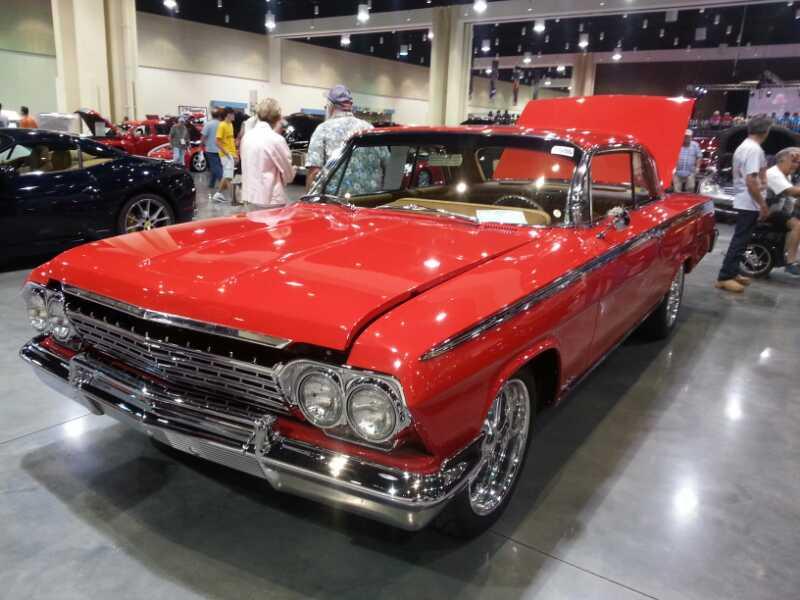 2nd Image of a 1962 CHEVROLET IMPALA