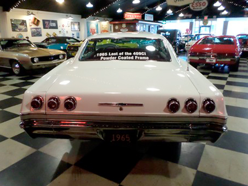 2nd Image of a 1965 CHEVROLET IMPALA