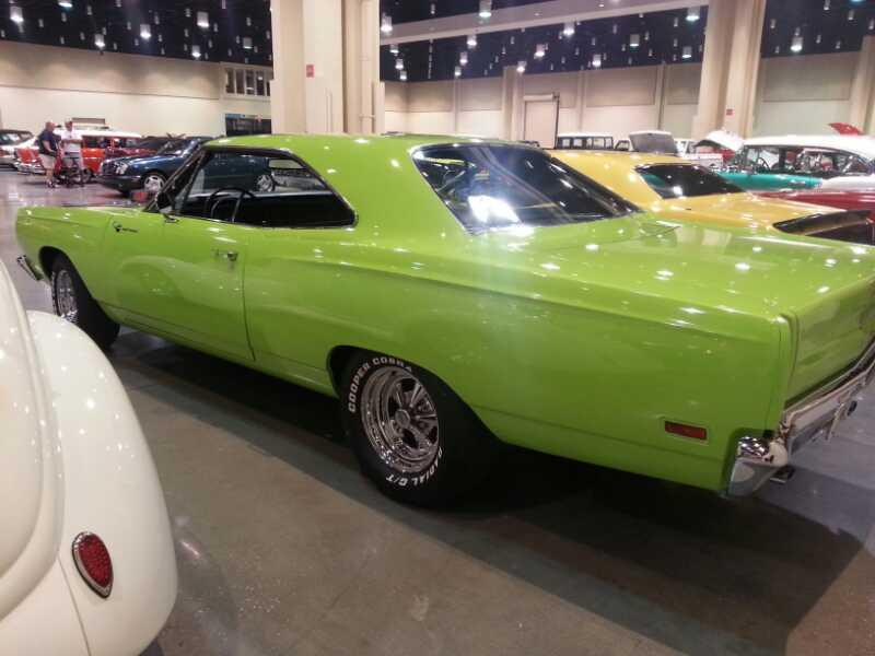 2nd Image of a 1969 PLYMOUTH ROAD RUNNER