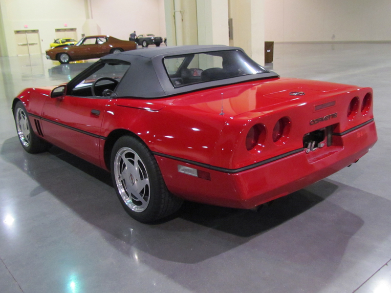 2nd Image of a 1987 CHEVROLET CORVETTE