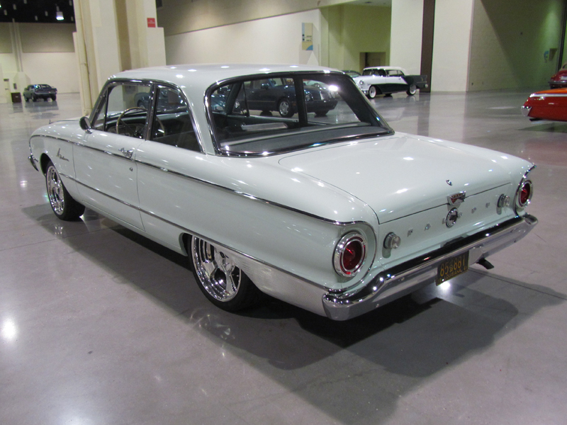 2nd Image of a 1961 FORD FALCON