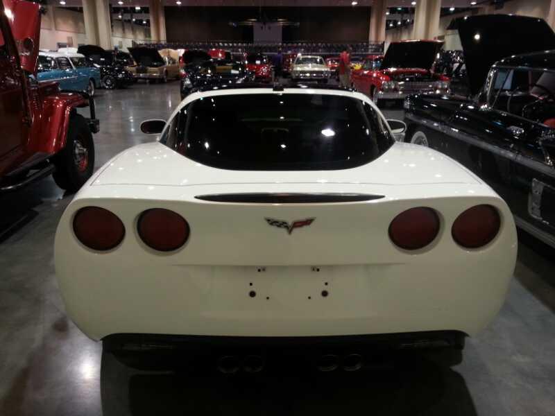 3rd Image of a 2005 CHEVROLET CORVETTE