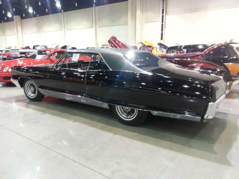 2nd Image of a 1966 PONTIAC GRAND PRIX