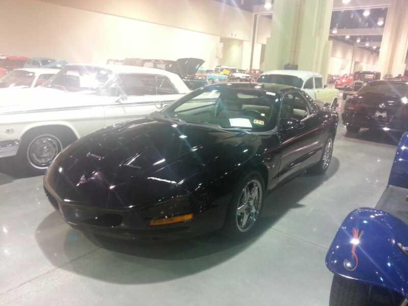 2nd Image of a 1995 PONTIAC FIREBIRD FORMULA