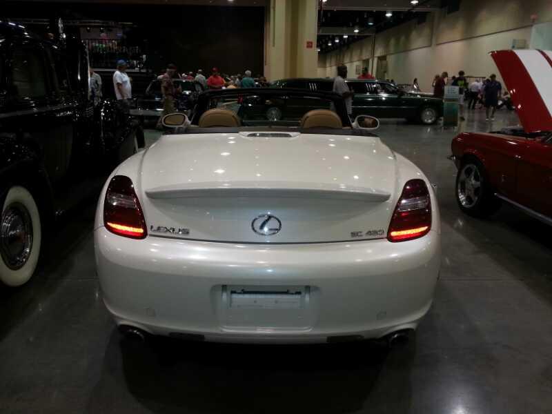 3rd Image of a 2008 LEXUS SC 430