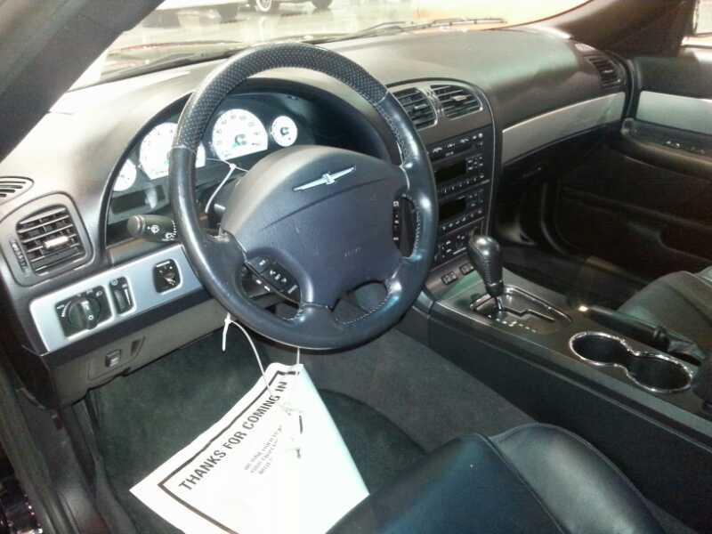 3rd Image of a 2005 FORD THUNDERBIRD