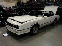 Image 3 of 6 of a 1986 CHEVROLET MONTE CARLO