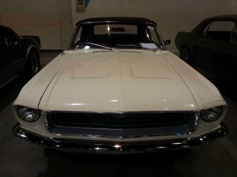 2nd Image of a 1968 FORD MUSTANG