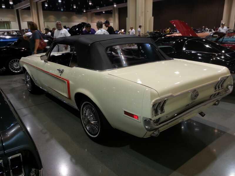 3rd Image of a 1968 FORD MUSTANG