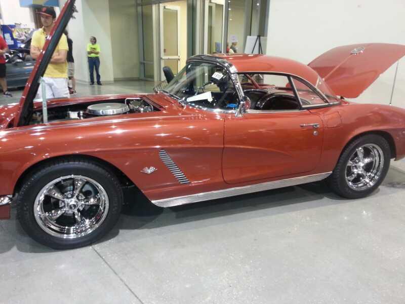 4th Image of a 1962 CHEVROLET CORVETTE