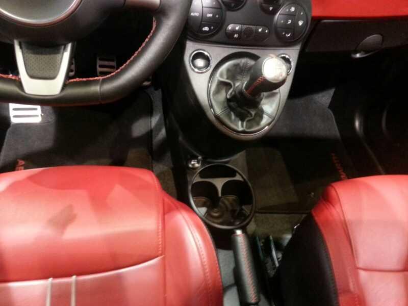 5th Image of a 2013 FIAT 500 ABARTH