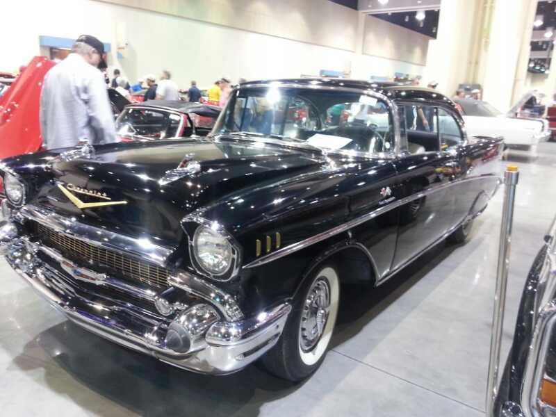 2nd Image of a 1957 CHEVROLET BELAIR