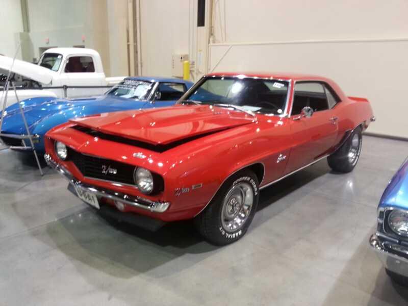 2nd Image of a 1969 CHEVROLET CAMARO