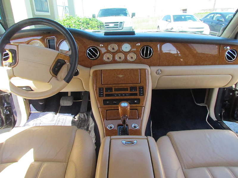 9th Image of a 2004 BENTLEY ARNAGE R