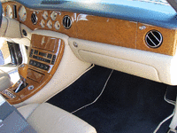 Image 9 of 24 of a 2004 BENTLEY ARNAGE R